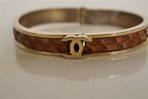 chanel vintage braclet